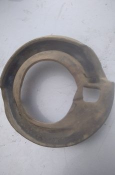 Изолятор передней пружины нижний Chrysler 200