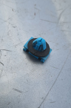 клипса крепления порога, крайслер 200, Chrysler 200