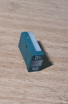 перевірений, запобіжник на 40А, зелений з білим, крайслер, додж