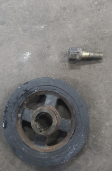 болт шкива коленвала, джип, крайслер, додж, 2.4