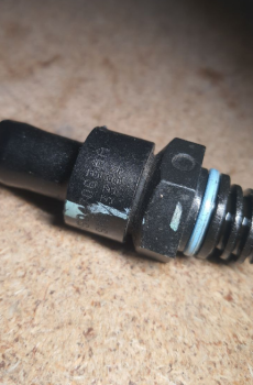 клапан вентиляции картерных газов краслер 200